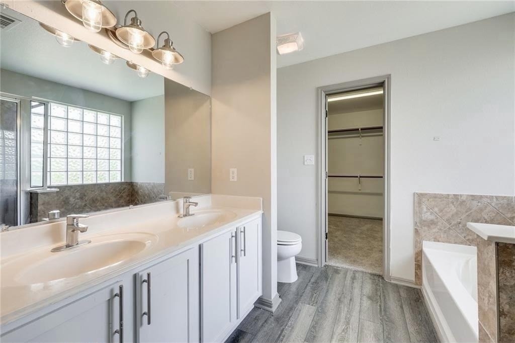 15113 Fernhill Dr - Photo 14