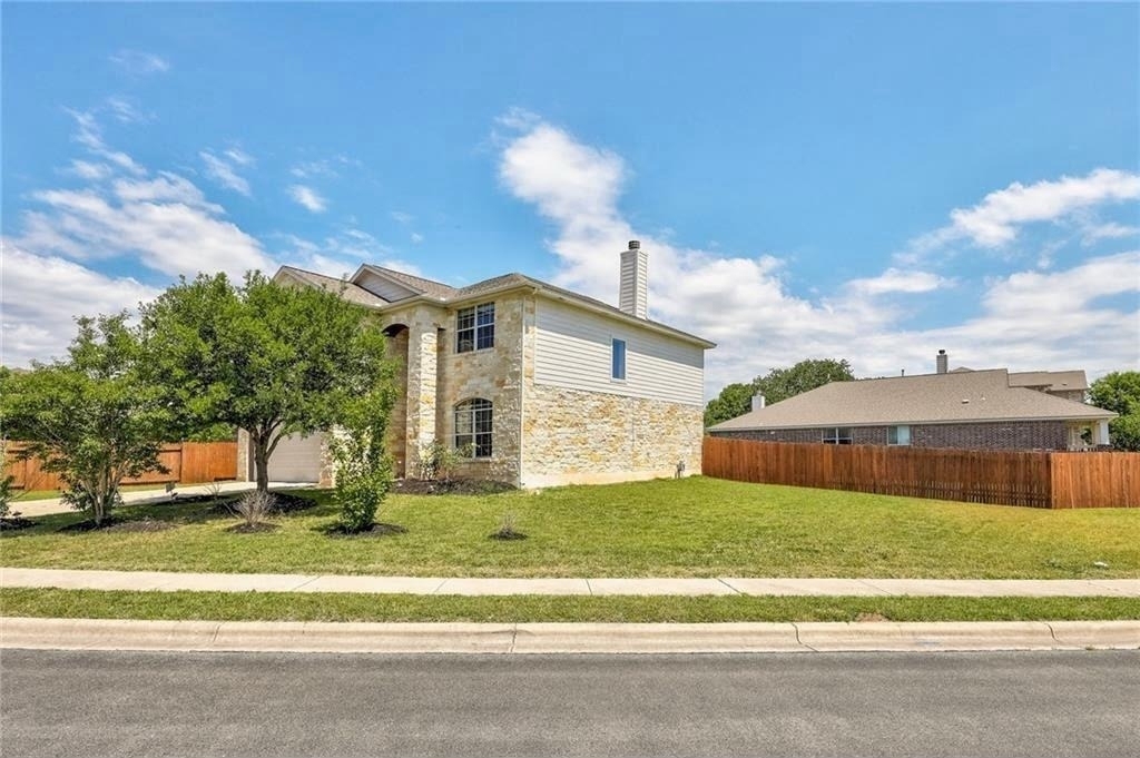 15113 Fernhill Dr - Photo 5