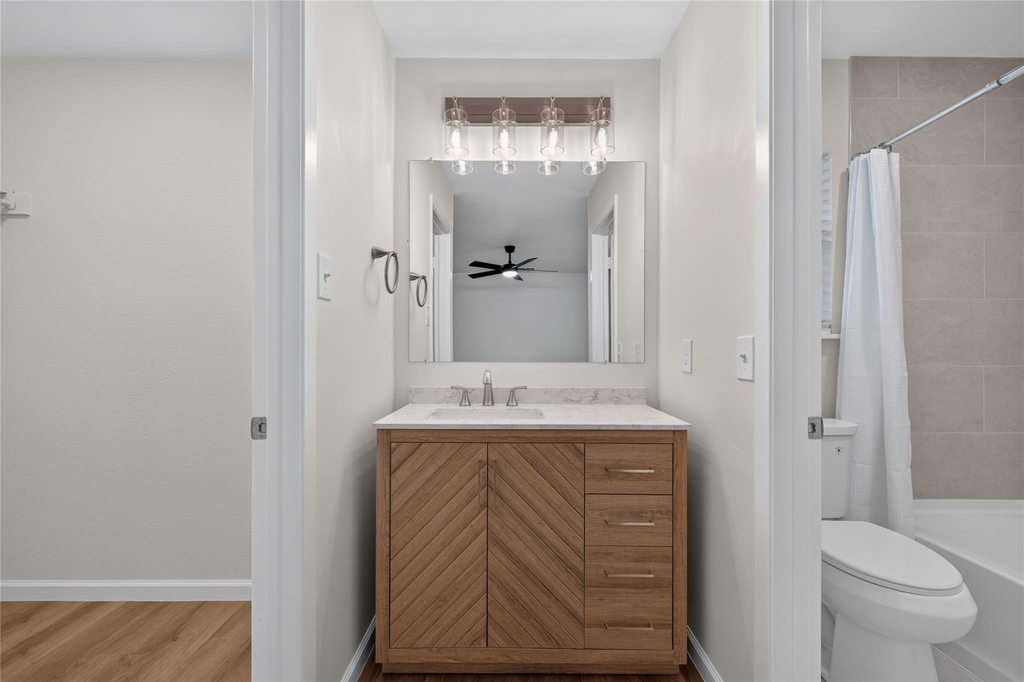 503 Lakeway Dr - Photo 15