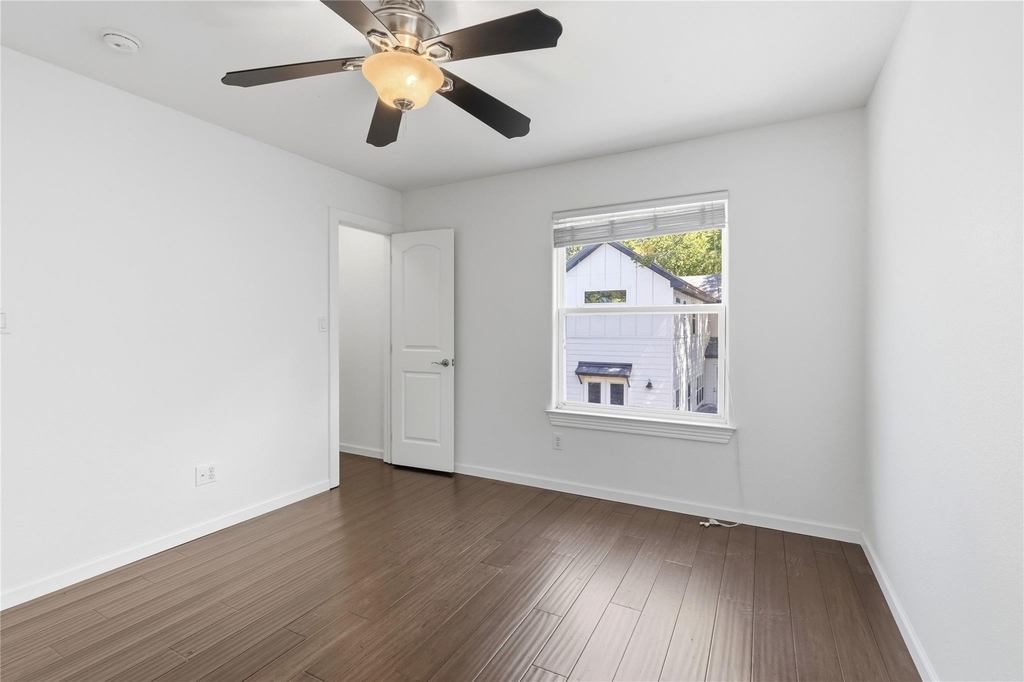 2610 Hidalgo St - Photo 22