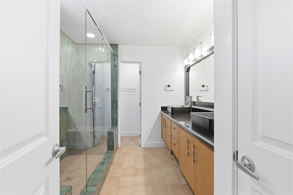 2610 Hidalgo St - Photo 16