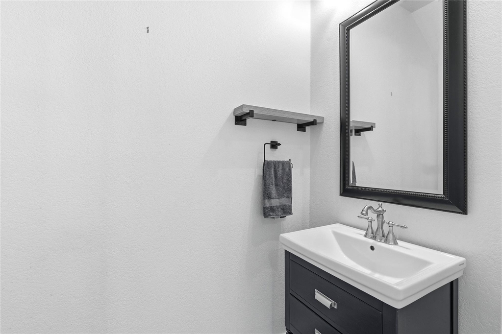 2610 Hidalgo St - Photo 25