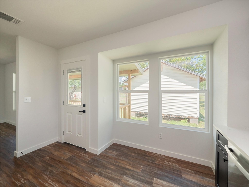 109 Elizabeth Dr - Photo 11