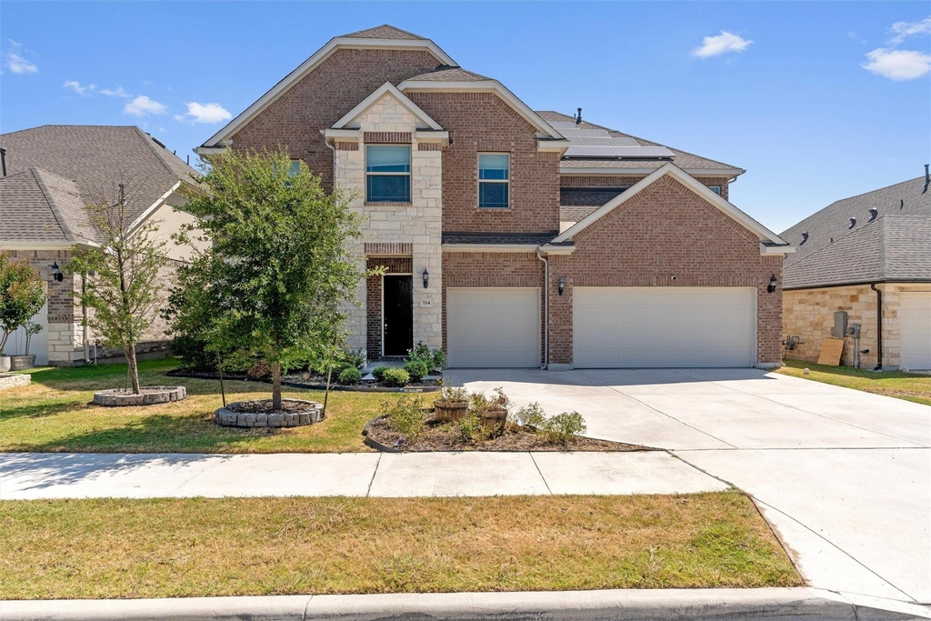 724 Landing Ln - Photo 0