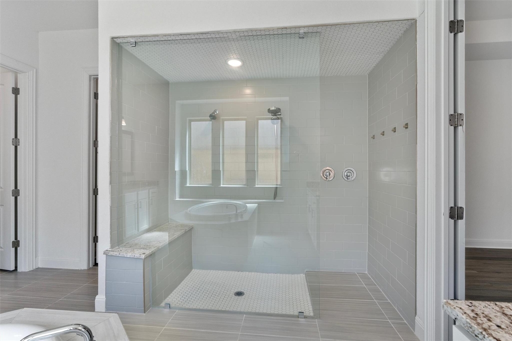 724 Landing Ln - Photo 17
