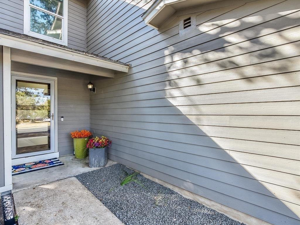 10310 Bilbrook Pl - Photo 2