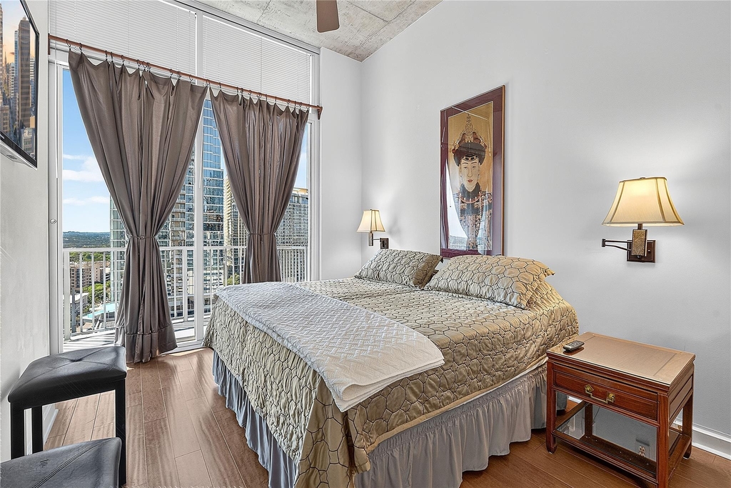 360 Nueces St - Photo 11