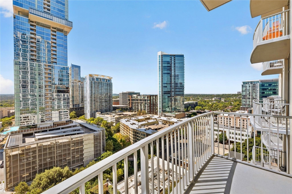 360 Nueces St - Photo 26