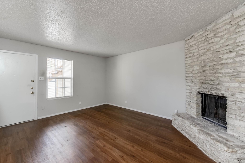 11907 Alpheus Ave - Photo 3