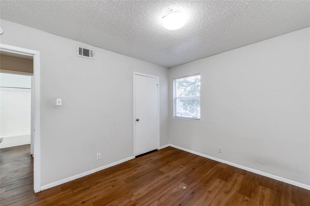 11907 Alpheus Ave - Photo 14