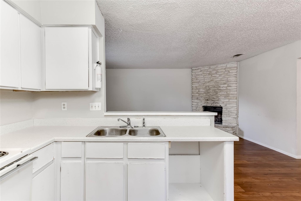 11907 Alpheus Ave - Photo 10