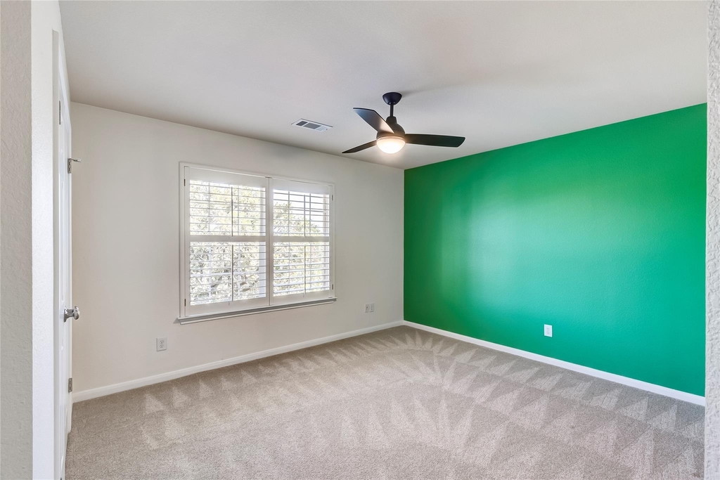 15617 Pumpkin Ridge Dr - Photo 25