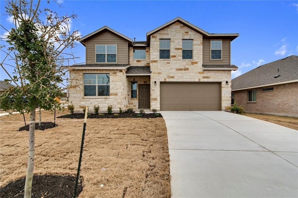 944 Palo Duro Dr - Photo 0