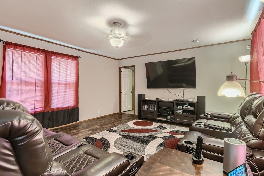 517 Crossroads Dr - Photo 8