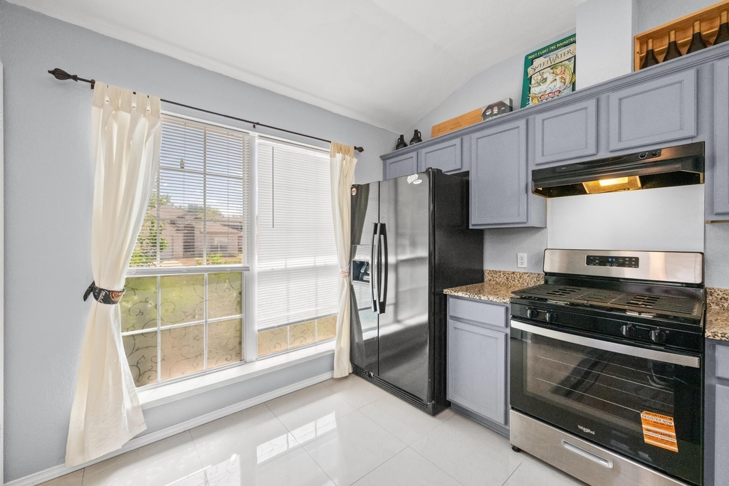 14608 Rumfeldt St - Photo 14