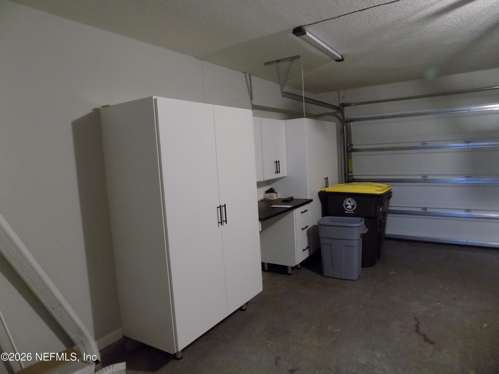 8150 Guild Way - Photo 26