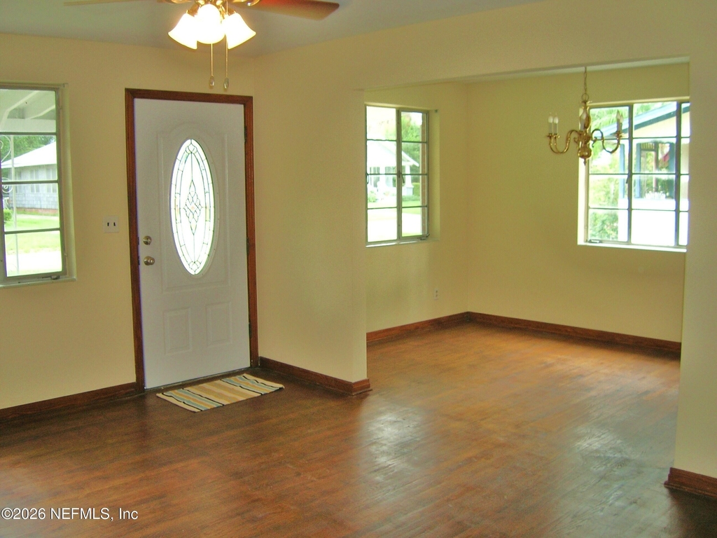 1077 Wolfe Street - Photo 12