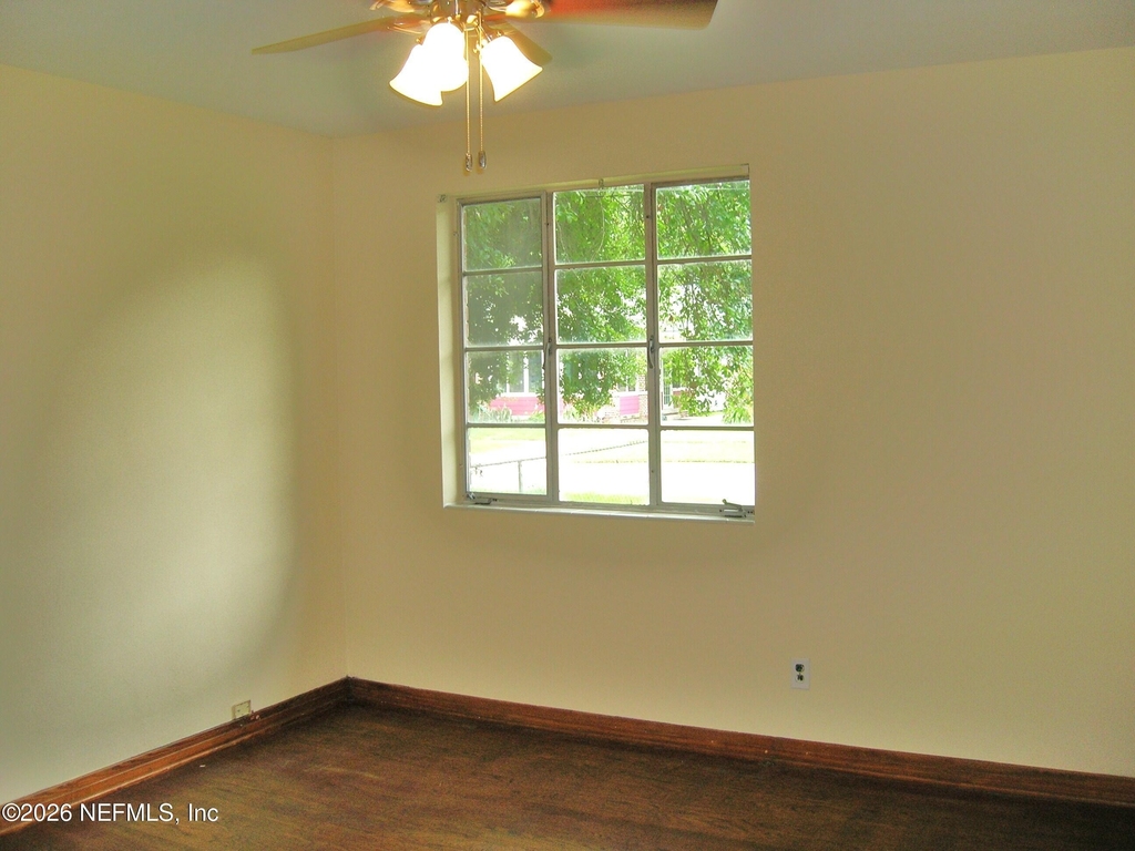 1077 Wolfe Street - Photo 7