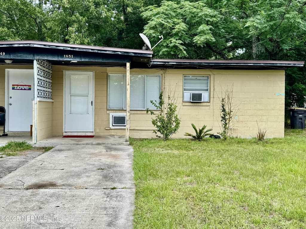 1851 Doyon Court - Photo 0