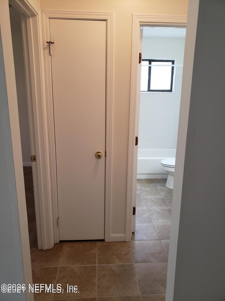 2642 San Francisco Boulevard - Photo 13