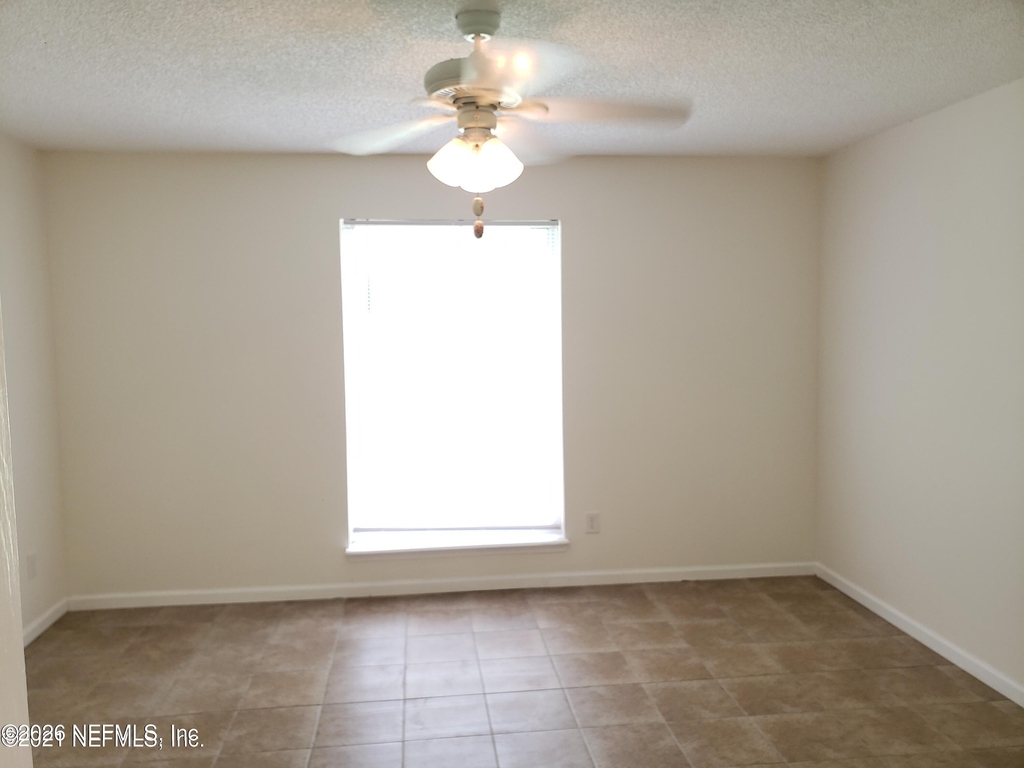 2642 San Francisco Boulevard - Photo 19