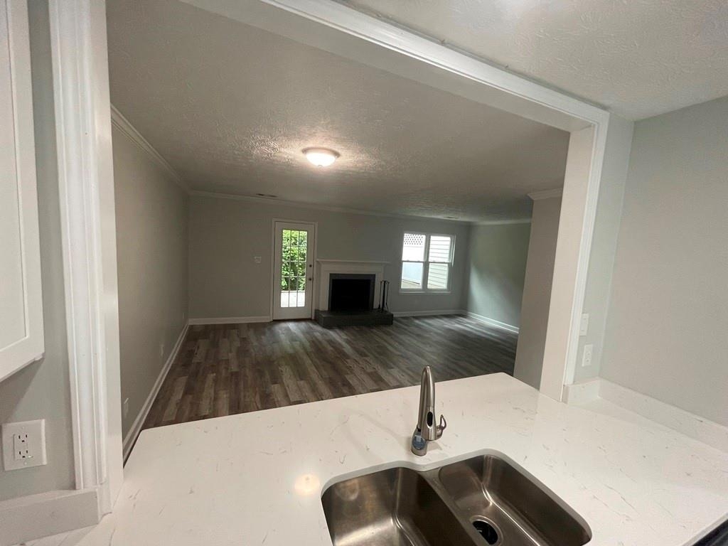 2260 Newport Landing - Photo 4