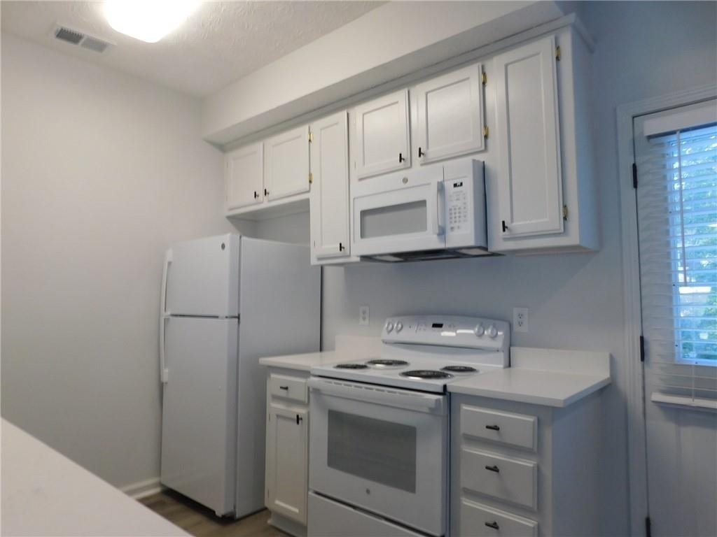 58 A Brentwood Lane - Photo 4