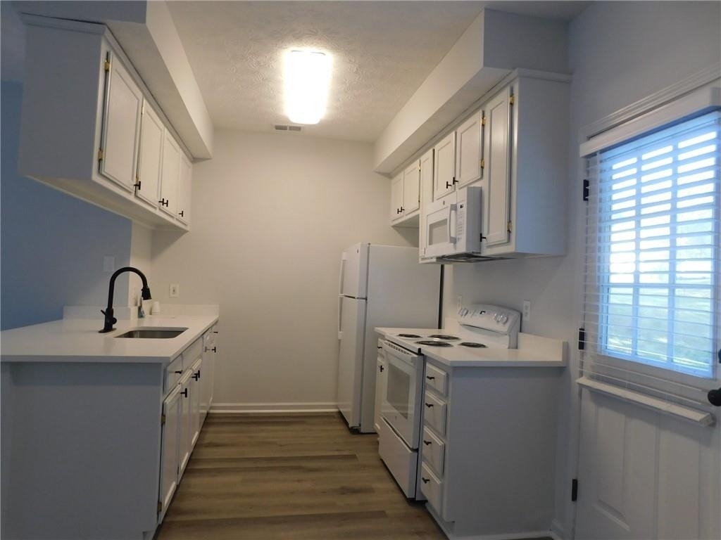 58 A Brentwood Lane - Photo 5