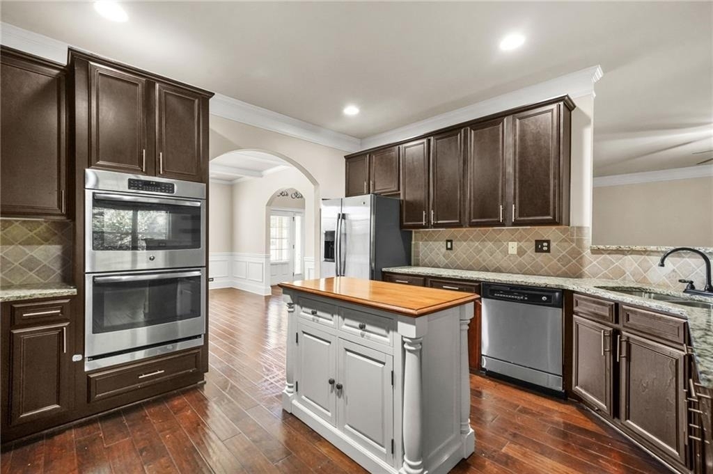882 Nestling Drive - Photo 10