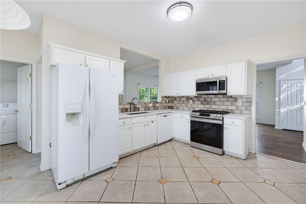 2599 Alvecot Circle Se - Photo 8
