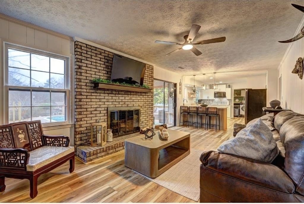 457 Castleaire Drive - Photo 1