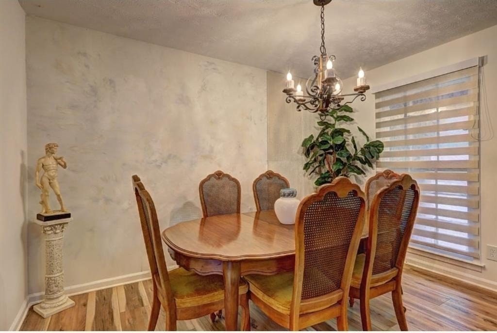 457 Castleaire Drive - Photo 7