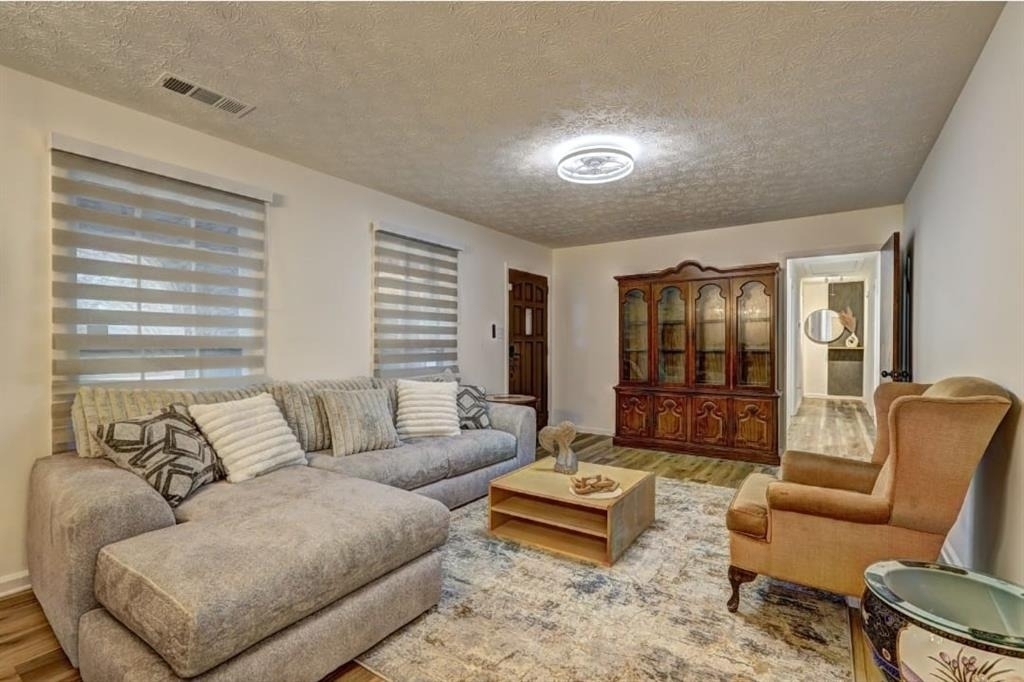 457 Castleaire Drive - Photo 8