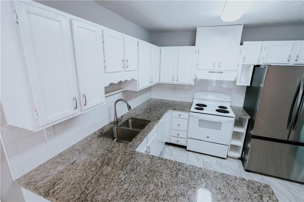 1256 Minhinette Drive - Photo 34