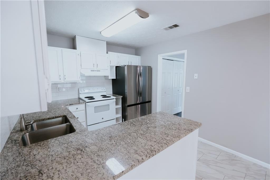 1256 Minhinette Drive - Photo 35