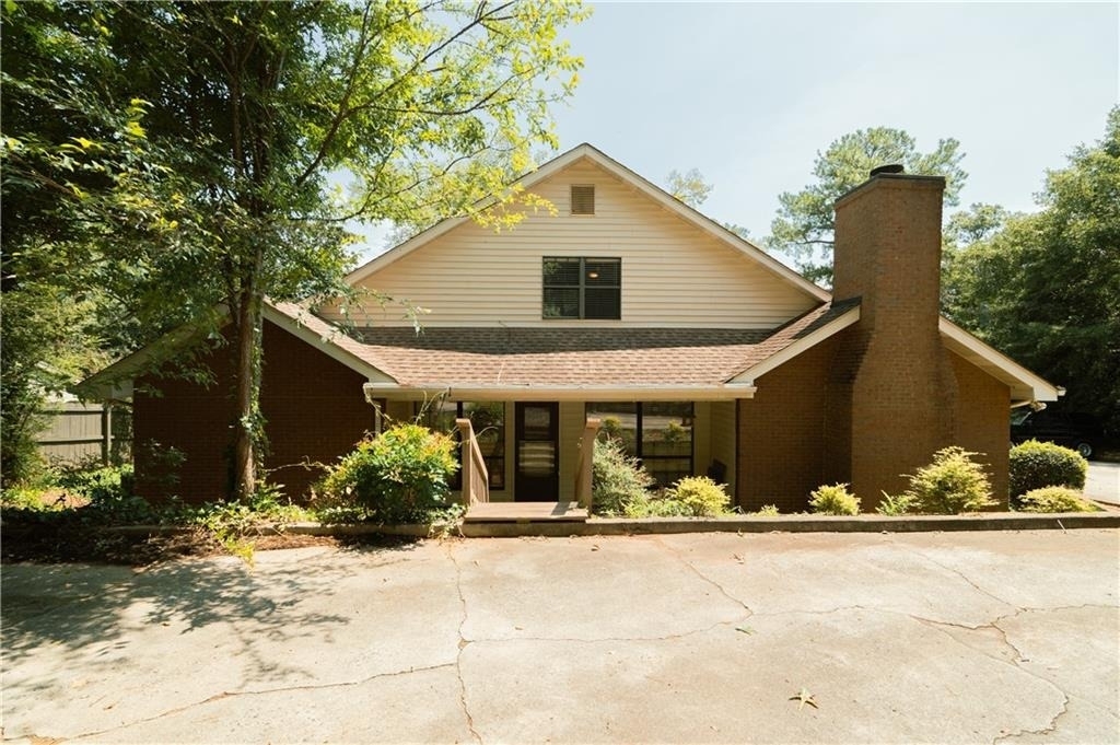 1256 Minhinette Drive - Photo 2