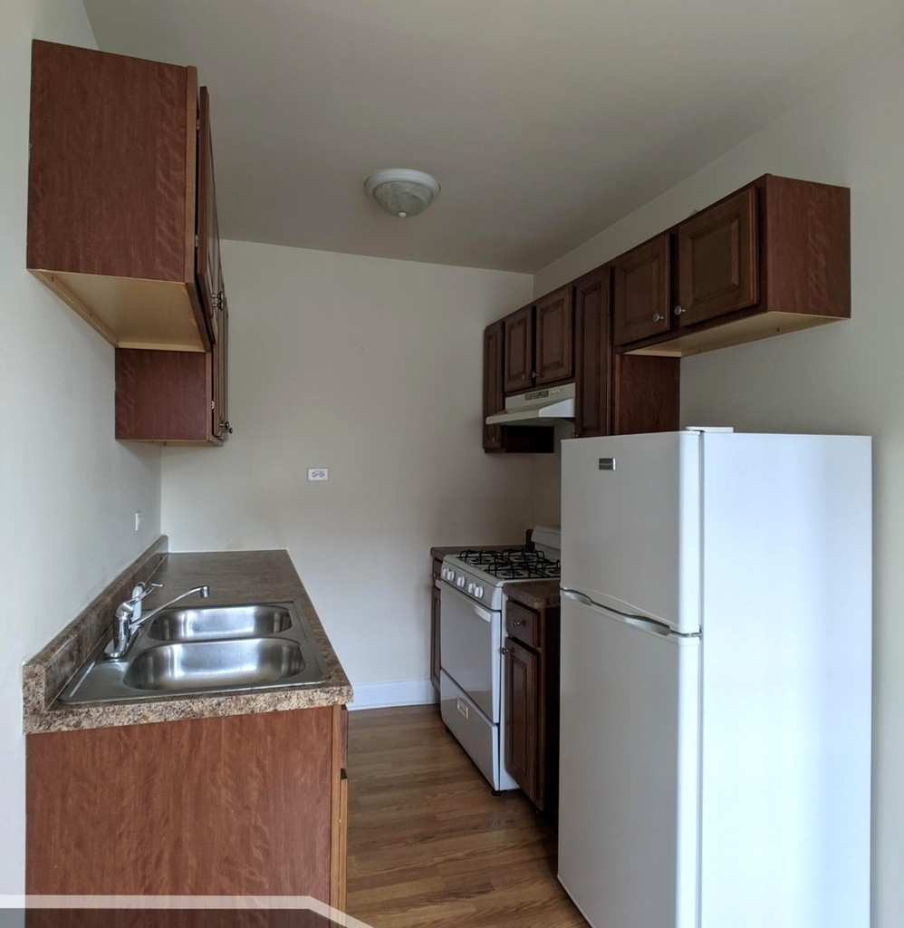 2600 N Kimball Avenue - Photo 4