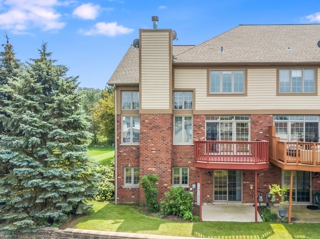 3241 Lightning Court - Photo 1