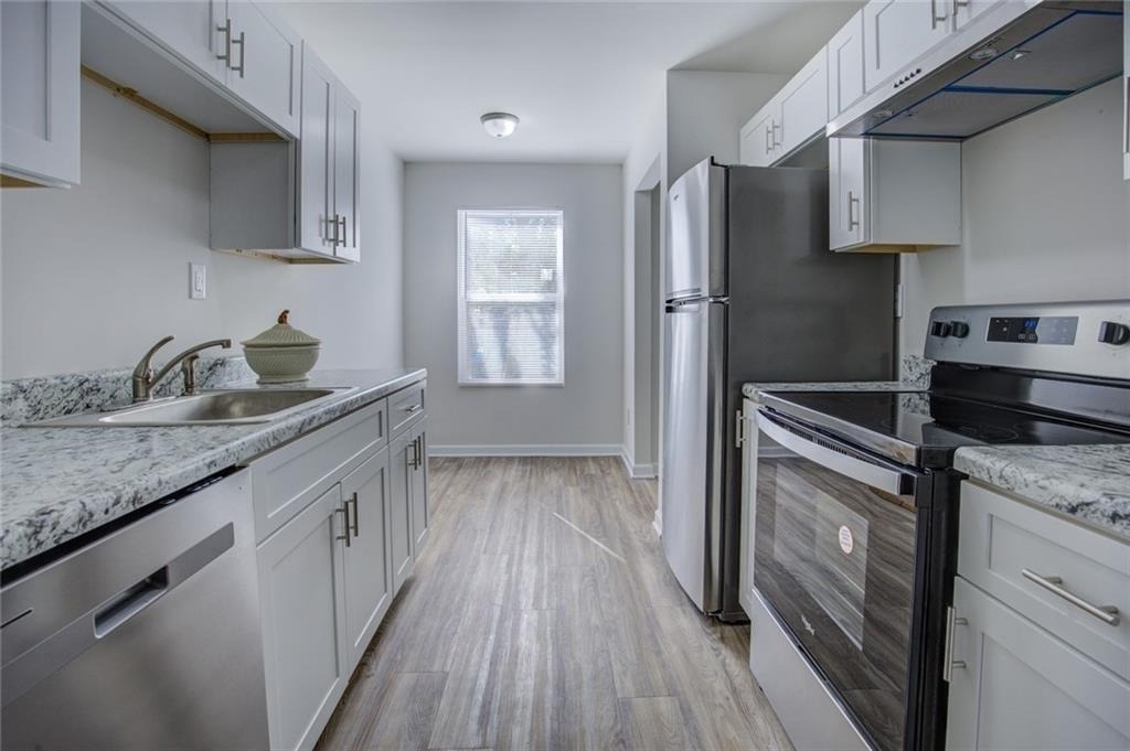 2340 Beaver Ruin Road - Photo 2