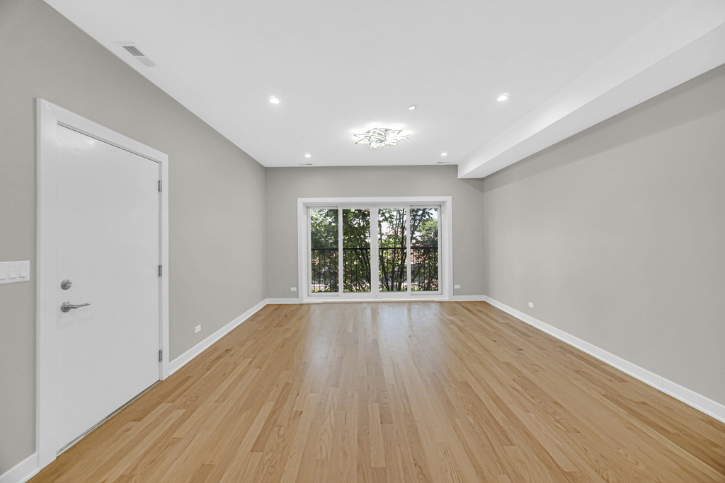 3225 S Halsted Street - Photo 4