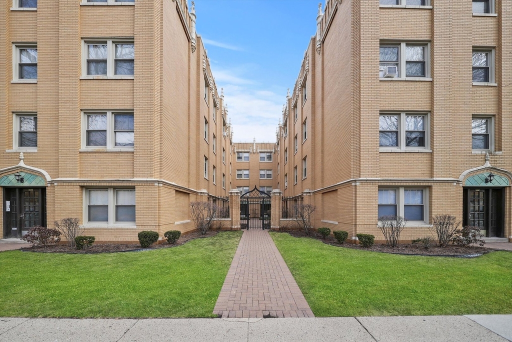 1925 Grove Avenue - Photo 12