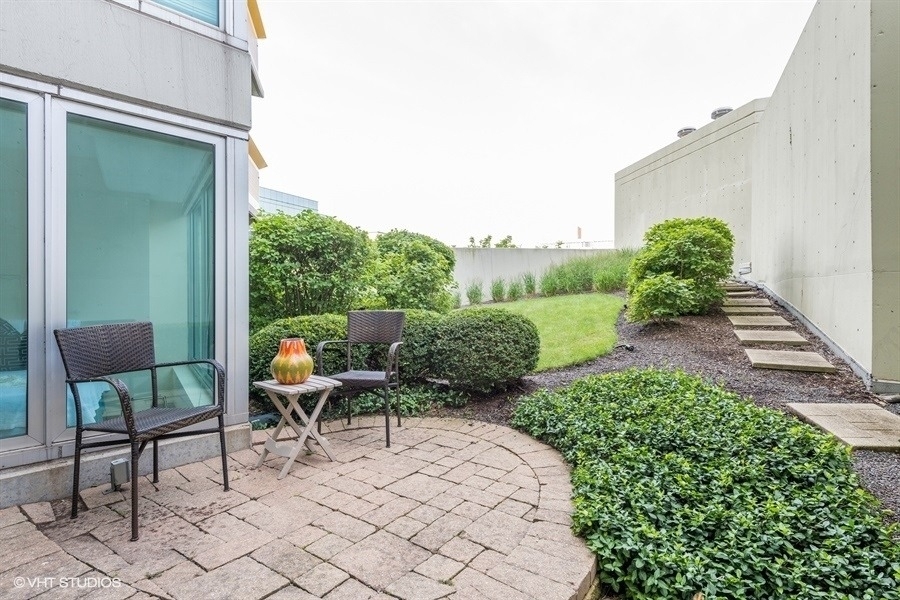 1720 Maple Avenue - Photo 11