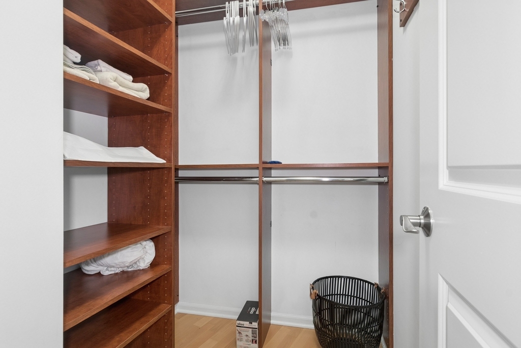 1228 Emerson Street - Photo 9