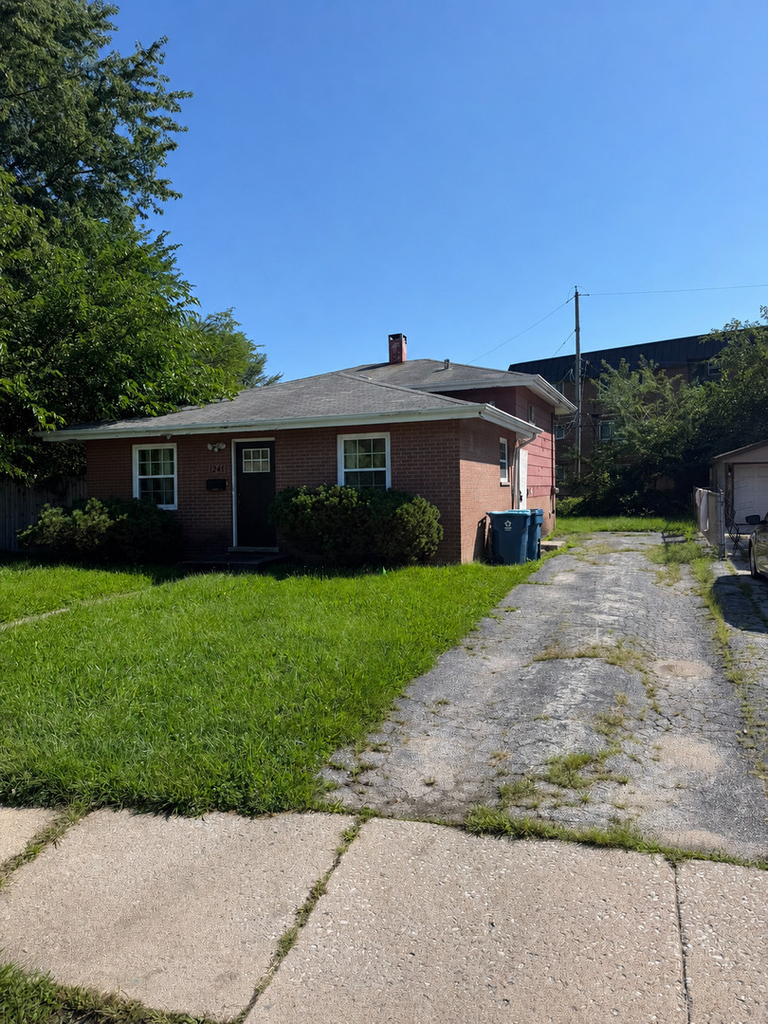 1241 Arthur Street - Photo 4