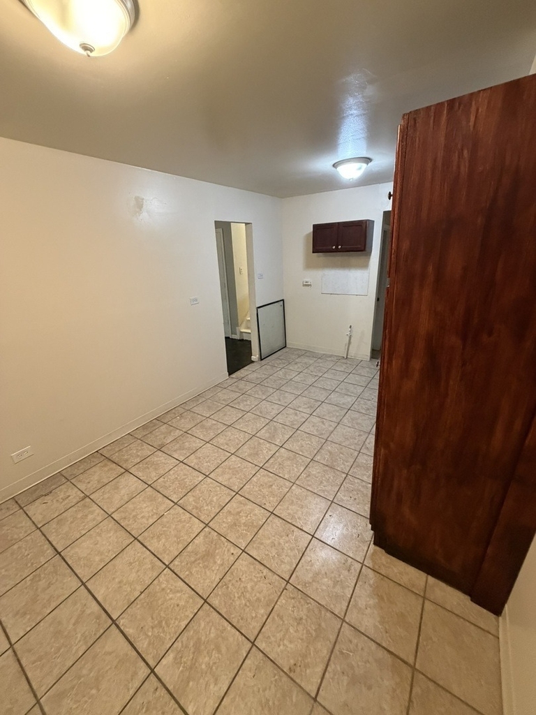 1241 Arthur Street - Photo 5