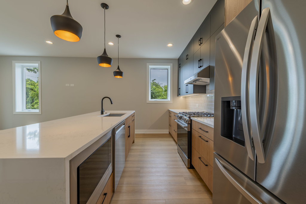 6519 W Addison Street - Photo 1