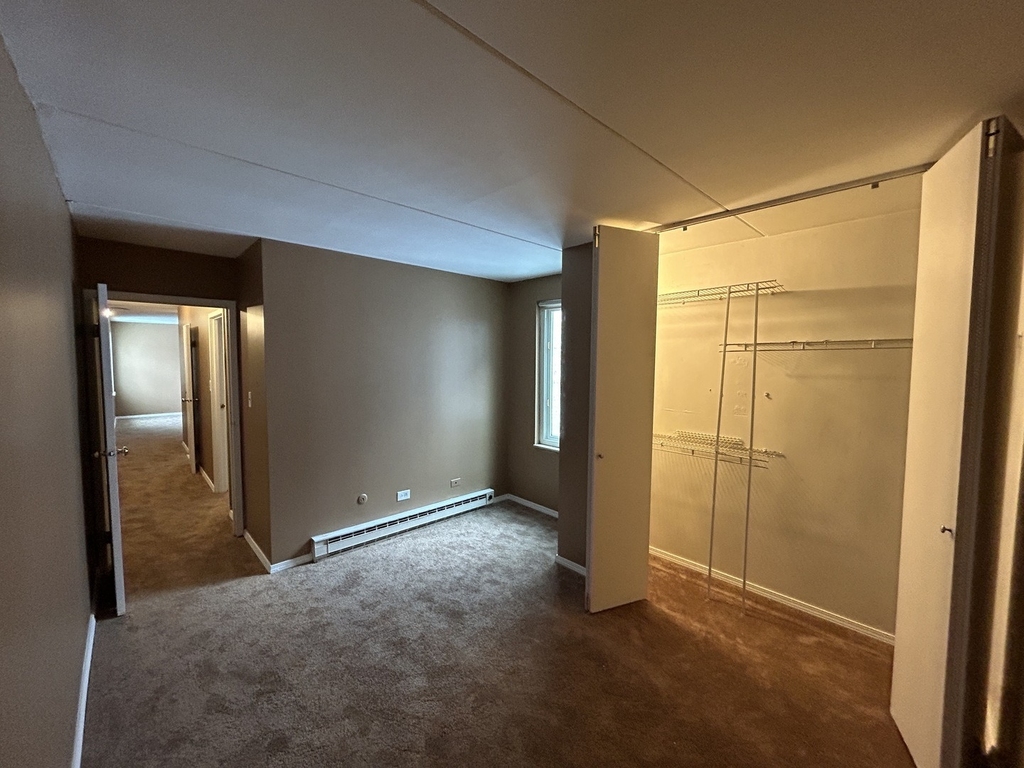 366 W Miner Street - Photo 6