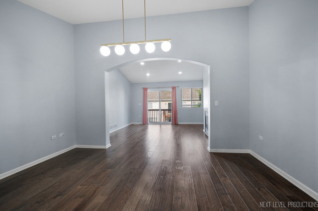 3023 Saganashkee Lane - Photo 10