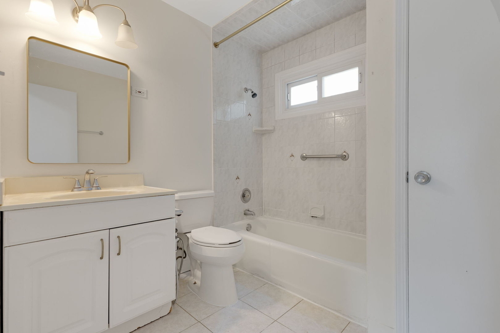 421 Collen Drive - Photo 17