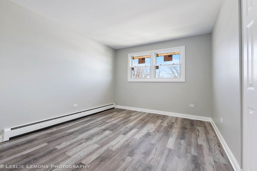 7653 S Roberts Road - Photo 12